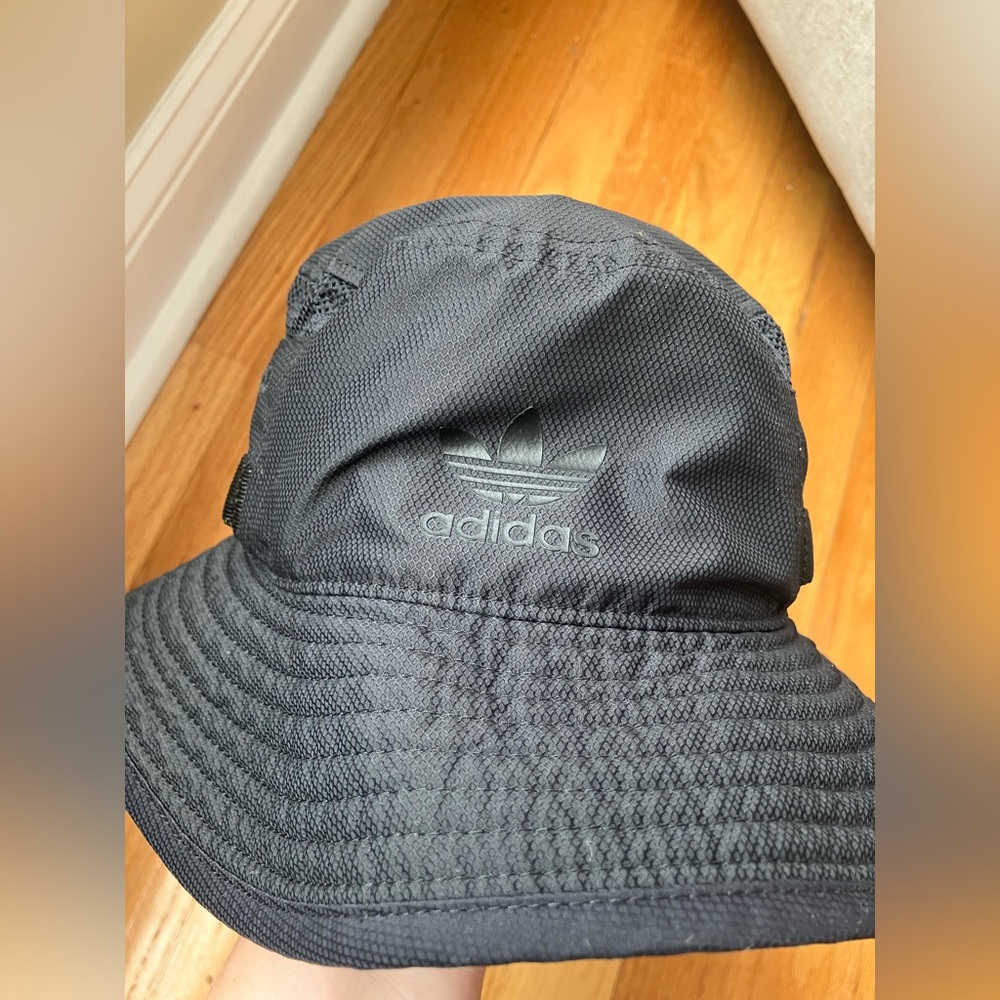 Adidas Adult Black Bucket Hat, Adidas logo & adjustable chin string, fisherman